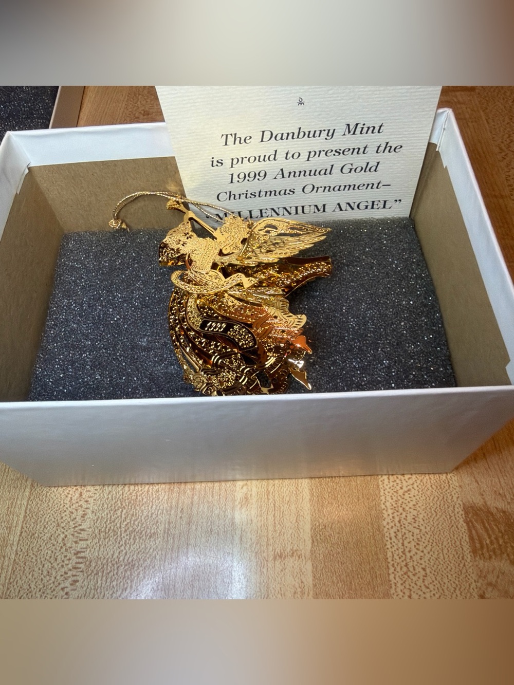 Vtg 1999 Danbury Mint Annual 23k Gold Plated Millennium Angel Christmas Ornament